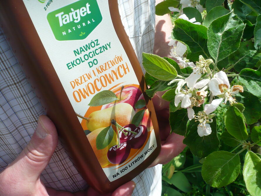 Nawozy organiczne - właściwości i zastosowanie w ogrodzie